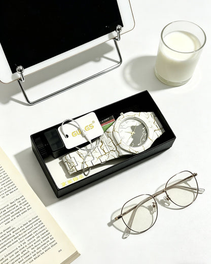 Quartz wristwatch with white dial and silver metal bracelet, in gift box